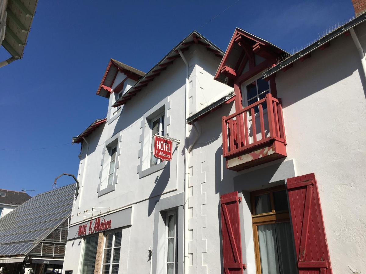 Hotel L'Albatros Le Pouliguen Exteriör bild