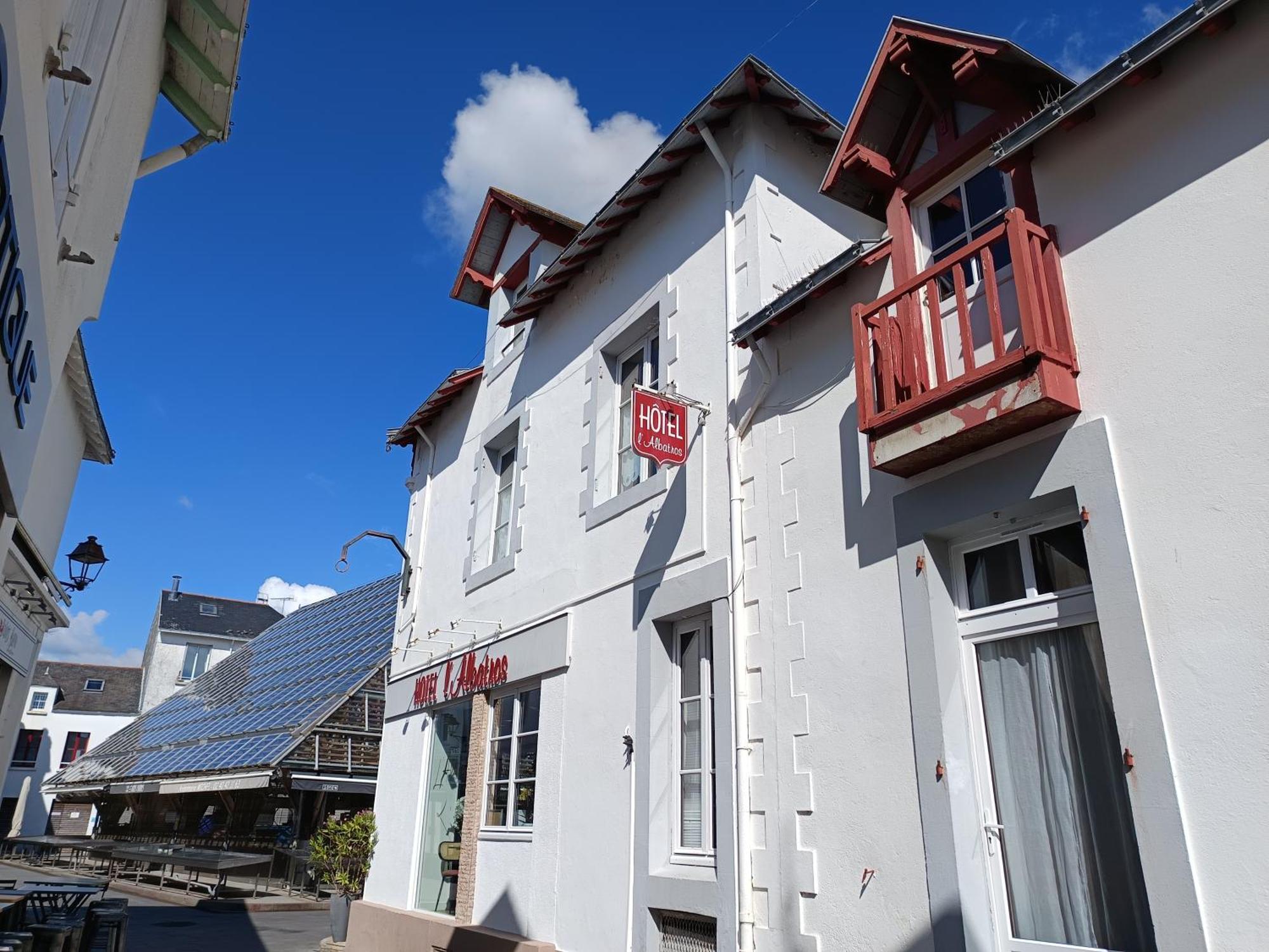 Hotel L'Albatros Le Pouliguen Exteriör bild
